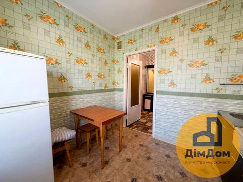квартира за адресою Олімпійська вул., 10