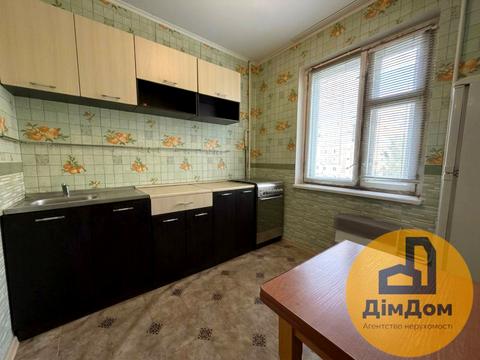 квартира за адресою Олімпійська вул., 10