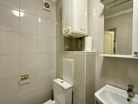 квартира за адресою В'ячеслава Чорновола вул., 33/30