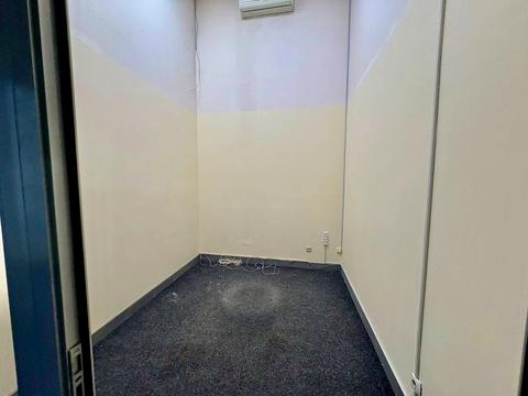 комерційна за адресою Дніпро, Будівельників вул., 23
