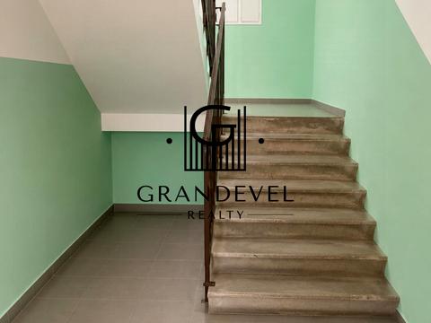 квартира за адресою Паризька вул., 5