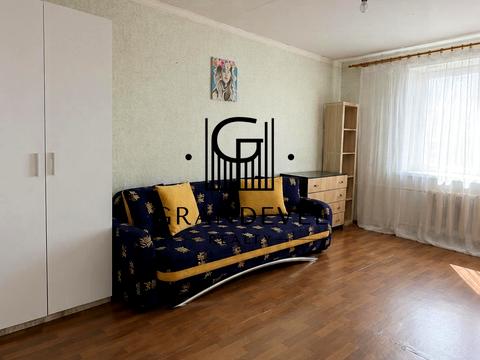 квартира за адресою Паризька вул., 5
