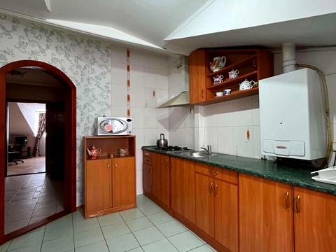 квартира за адресою Лазурна вул. (Гайдара), 2