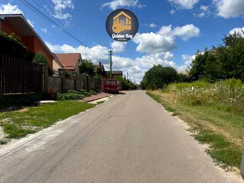 участок по адресу Вишнева