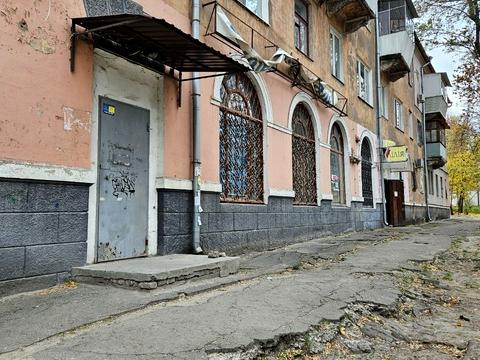 коммерческая по адресу Виктора Мерзленко ул. (Хуліана Грімау), 1
