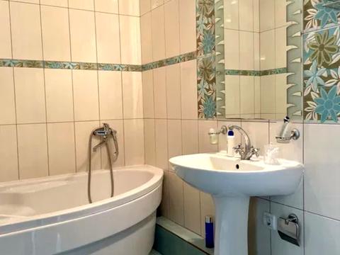 квартира за адресою Чернишевська вул., 85