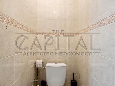 комерційна за адресою Лесі Українки бульв., 25