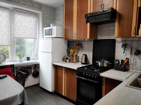 квартира за адресою Академіка Глушкова просп., 22