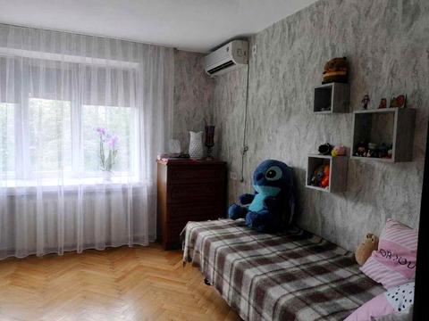 квартира за адресою Академіка Глушкова просп., 22