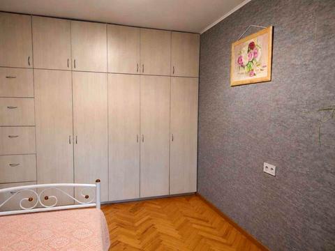 квартира за адресою Академіка Глушкова просп., 22
