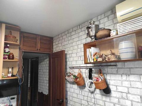 квартира за адресою Академіка Глушкова просп., 22