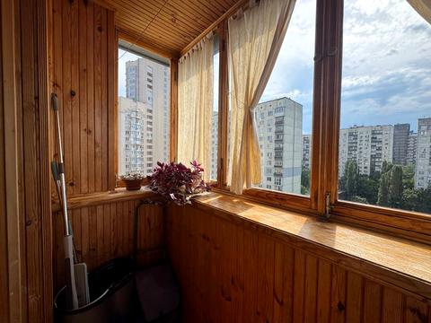 квартира за адресою Патріарха Мстислава Скрипника вул. (Миколи Островського), 13