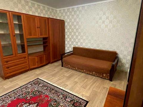 квартира за адресою Івана Крамського вул., 4