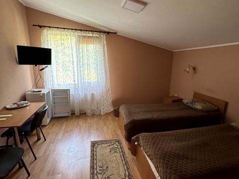 коммерческая по адресу Бринецького, 19