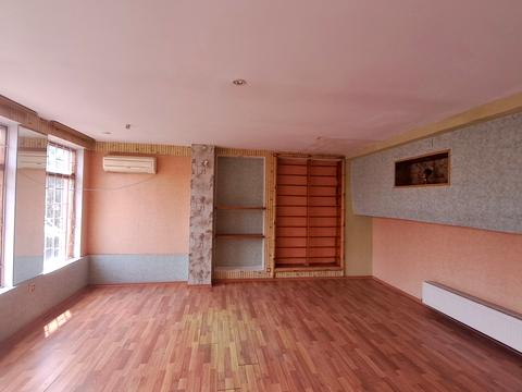 комерційна за адресою Чернівці, Ентузіастів вул., 2