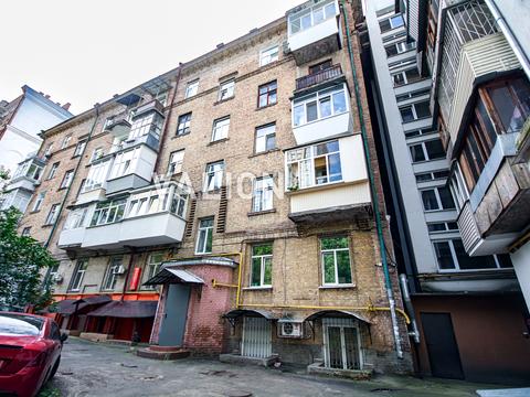 квартира за адресою Євгена Коновальця вул. (Щорса), 3