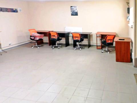 комерційна за адресою 1-й Гайдамацький пров. (1-й Пролетарський), 11