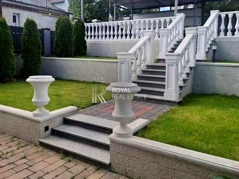 будинок за адресою Монтажників вул., 123