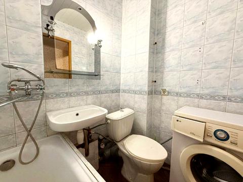 квартира за адресою Нижньосироватська вул., 37