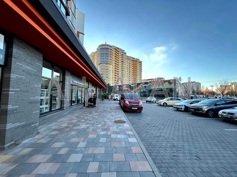 комерційна за адресою Європейська вул. (Жовтнева), 32