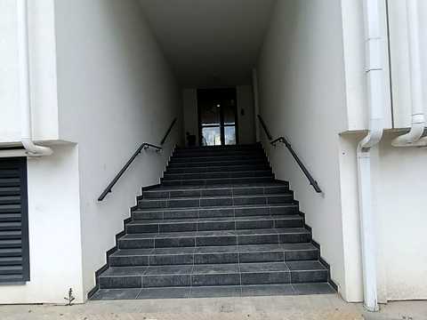 квартира за адресою Червоної Калини вул., 8