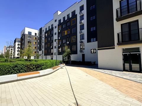 комерційна за адресою Соборна вул., (Будинок 43)