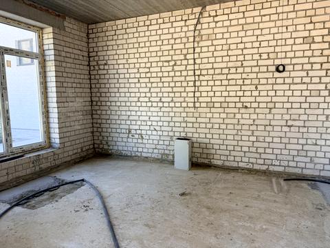 комерційна за адресою Соборна вул., (Будинок 43)