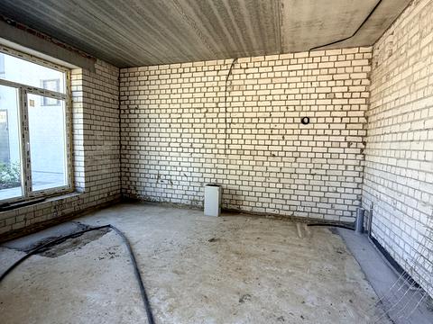 комерційна за адресою Соборна вул., (Будинок 43)
