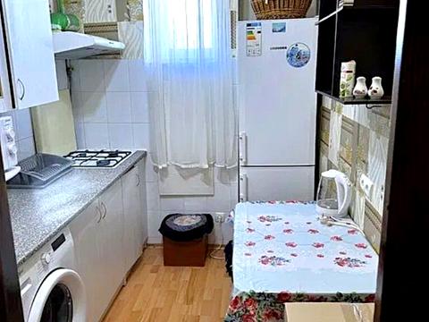 квартира за адресою Олександра Свіща вул. (Середня), 44