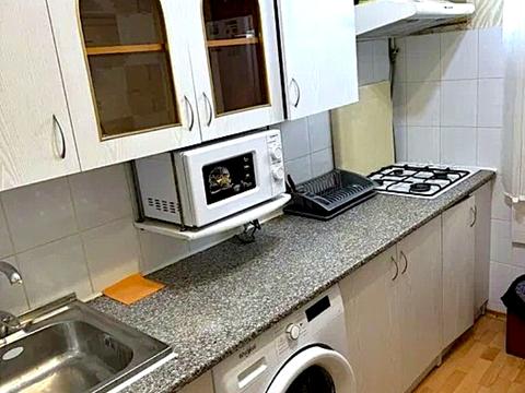квартира за адресою Олександра Свіща вул. (Середня), 44