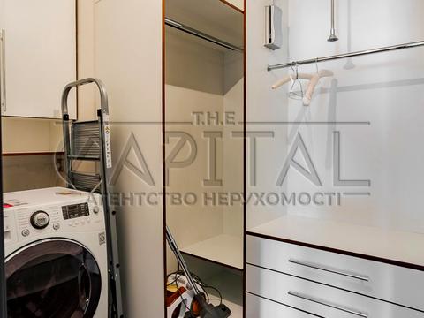 квартира за адресою Дніпровська набережна вул., 1