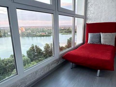 квартира за адресою Ревуцького вул., 54
