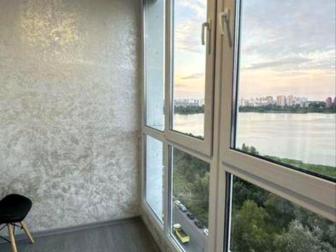 квартира за адресою Ревуцького вул., 54