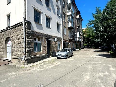 квартира по адресу Леоніда Первомайського ул., 3