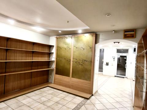 коммерческая по адресу Короленко ул. (Первозванівська), 29