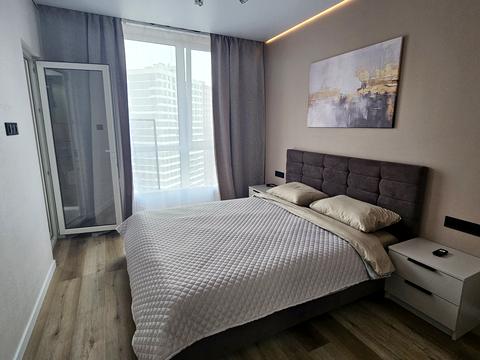 квартира по адресу Олександра Олеся ул., 10