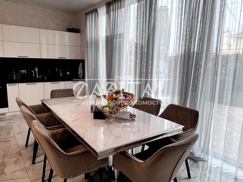 будинок за адресою с. Петропавлівська Борщагівка, Паркова, 20