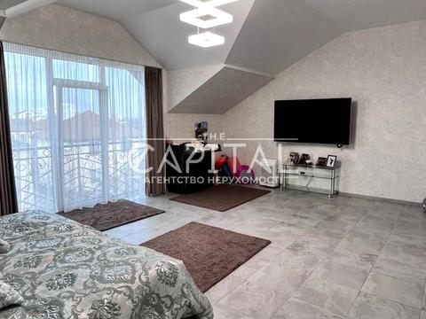 будинок за адресою с. Петропавлівська Борщагівка, Паркова, 20