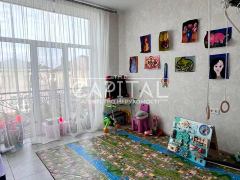 будинок за адресою с. Петропавлівська Борщагівка, Паркова, 20