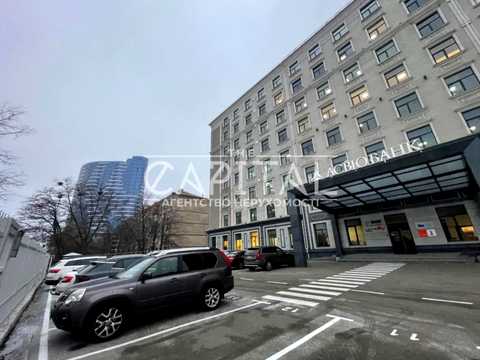 коммерческая по адресу Николая Михновского бульв. (Дружбы народов), 19-А