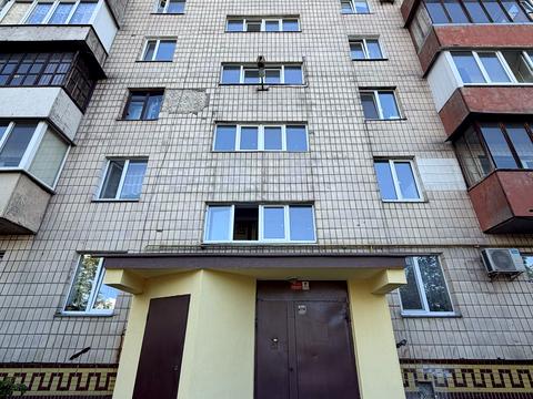 квартира за адресою Романа Шухевича просп. (Генерала Ватутіна), 30