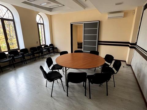 комерційна за адресою Дніпро, Дмитра Яворницького просп. (Карла Маркса), 89
