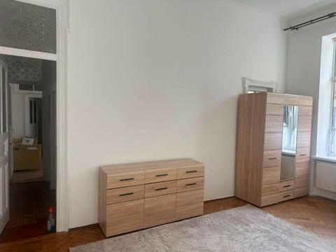 квартира за адресою Гетьмана Петра Дорошенка вул. (Жовтнева), 42