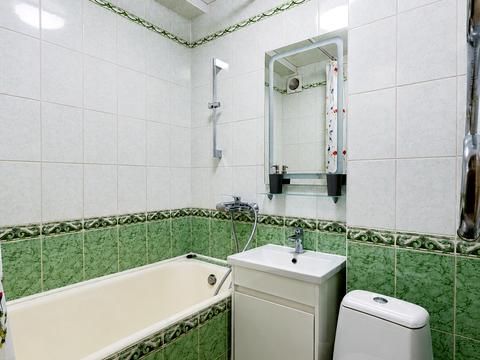 квартира за адресою Амвросія Бучми бульв., 1