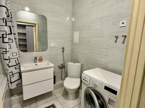 квартира за адресою Перлинна вул., 1а