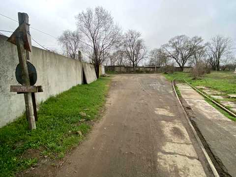 комерційна за адресою шкільна, 17