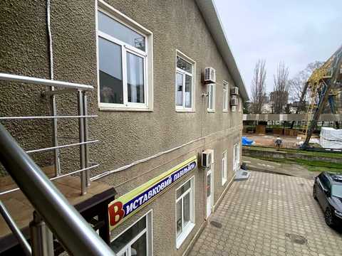 комерційна за адресою шкільна, 17