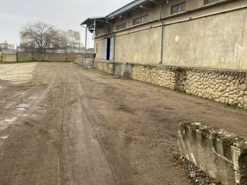 комерційна за адресою шкільна, 17