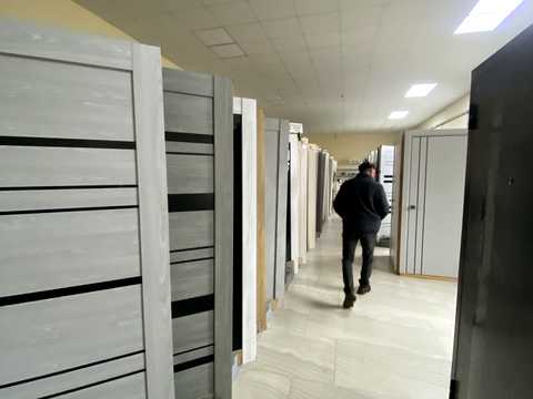 комерційна за адресою шкільна, 17