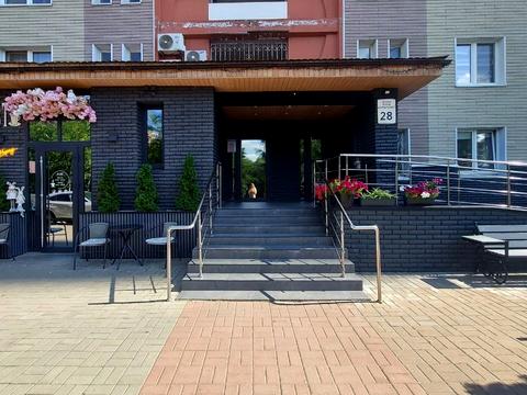 квартира за адресою Анни Ахматової вул., 28